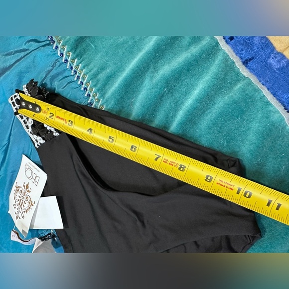 BECCA Bikini Bottom Women’s Small Avery Crochet Tab Side Hipster Swim Black S/P - Picture 11 of 14